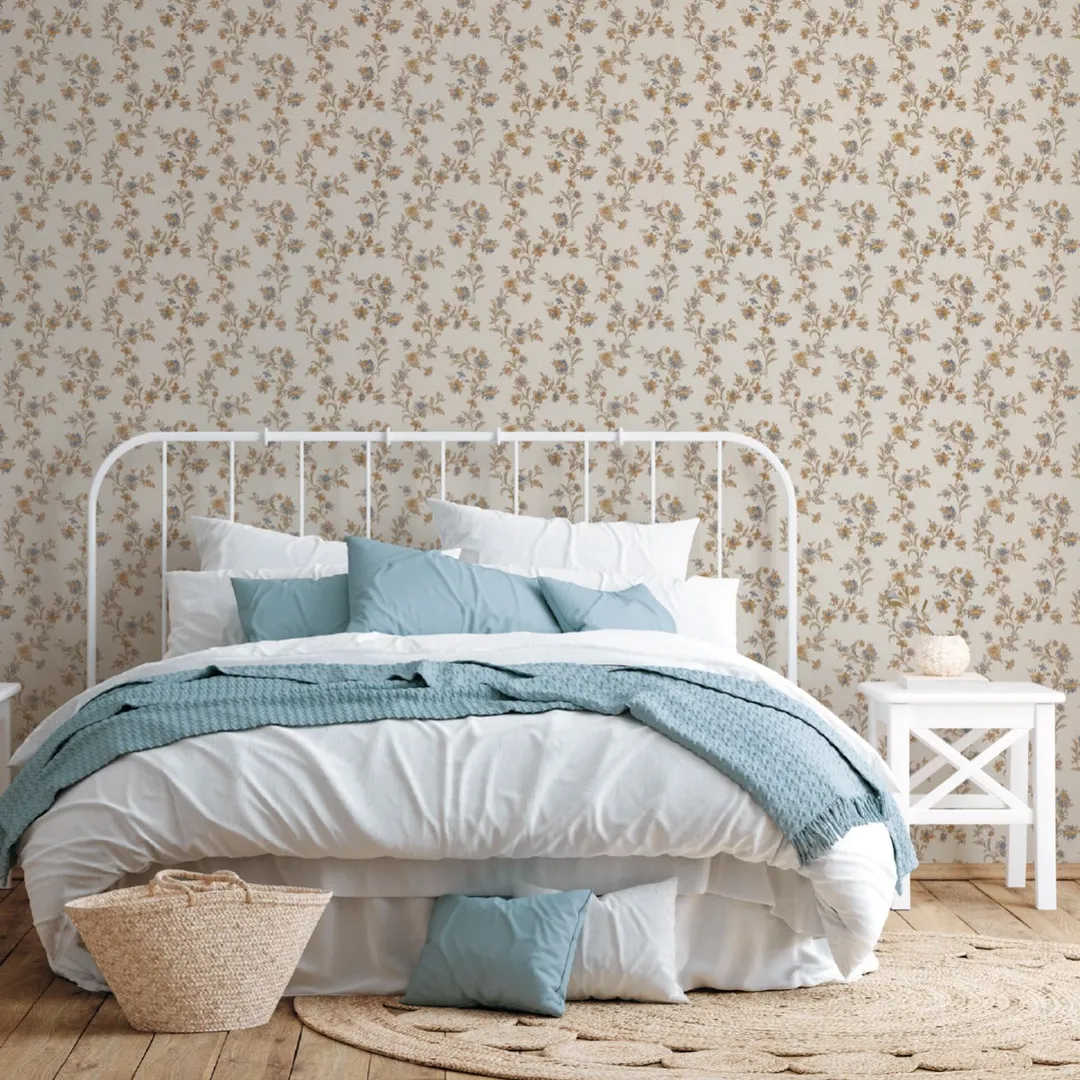 Satin Flowers - Parato floreale shabby, vintage con trama in tessuto a rilievo