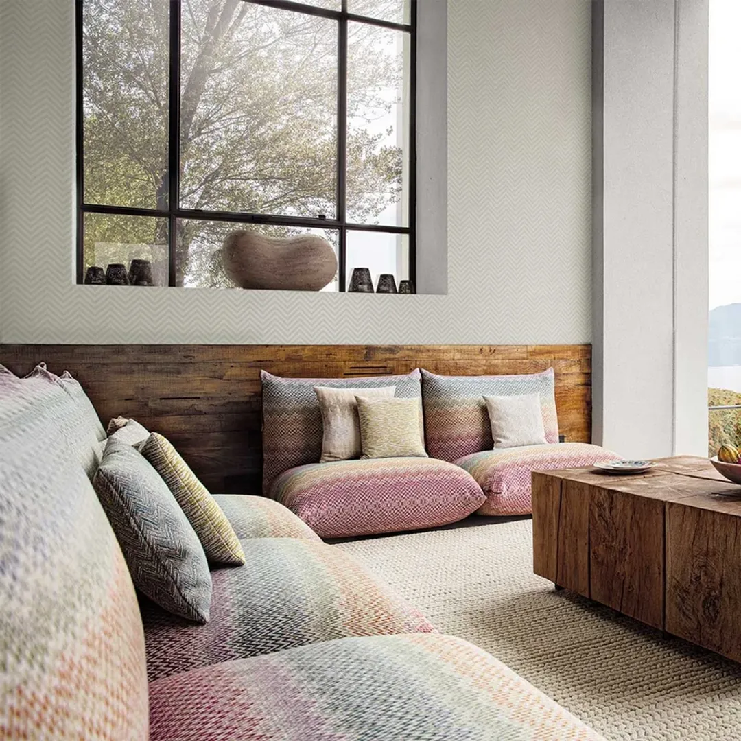 Missoni 04 - Parato zig zag in vari colori su trama in rilievo effetto tessuto