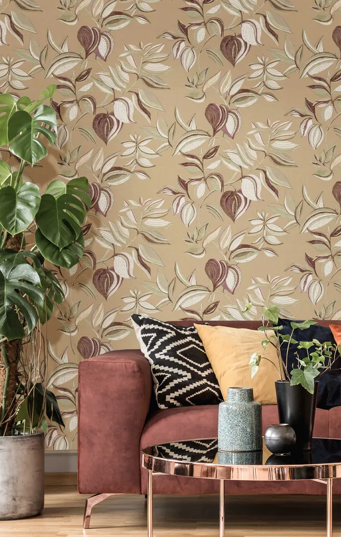 Thai - Parati floreali classici in varie colorazioni su trama in rilievo effetto tessuto
