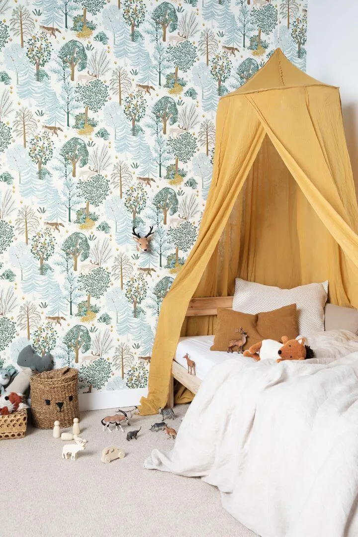 La Foret - Parato scandinavo con stampa bosco ed animali riflessi luce