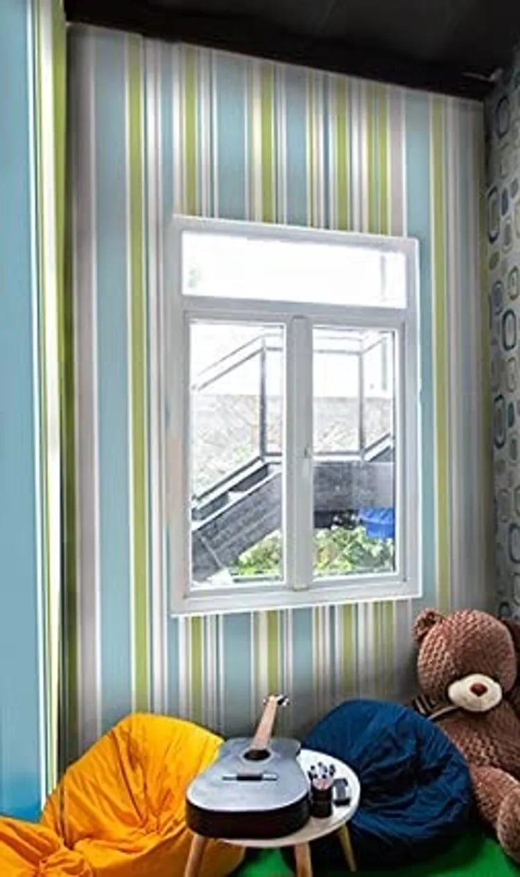 La casa di carta - Parato rigato vari colori per camerette moderne