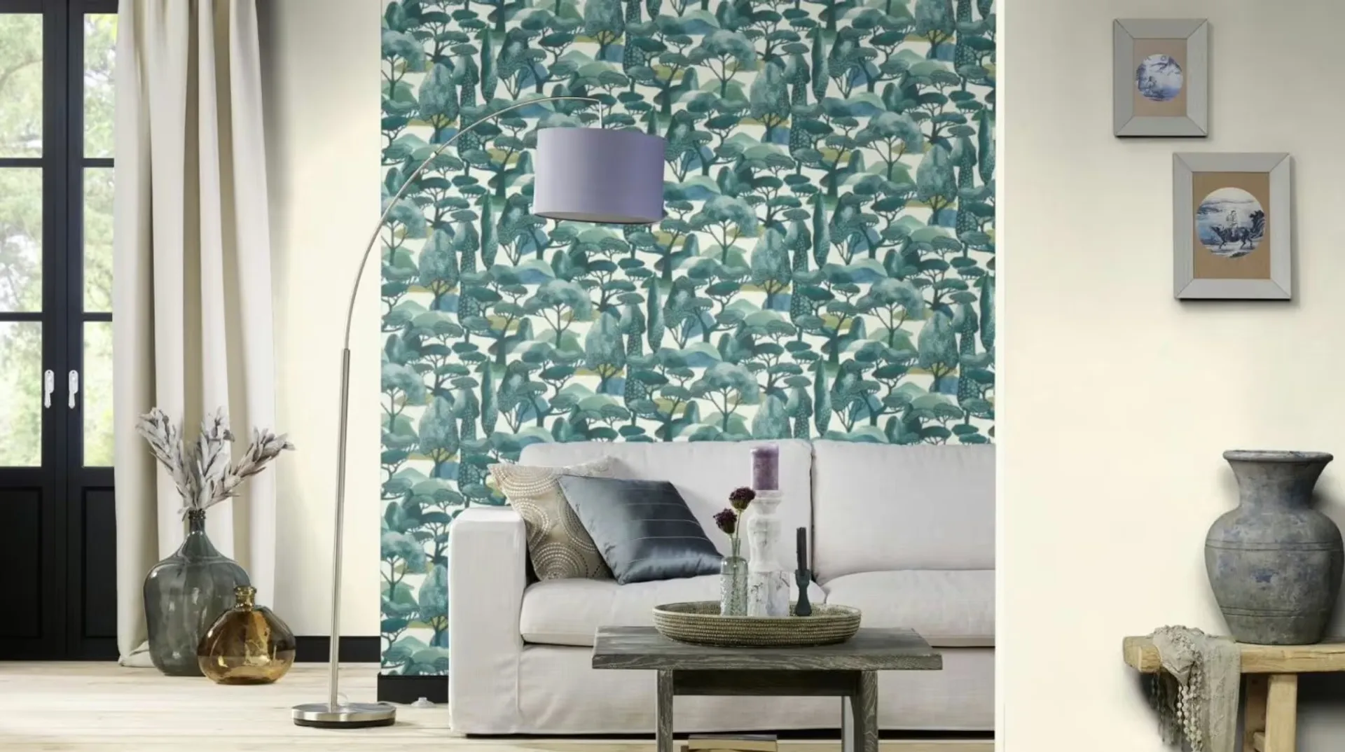 Alida - Parato con stampa alberi colorati per arredo moderno. Due colorazioni