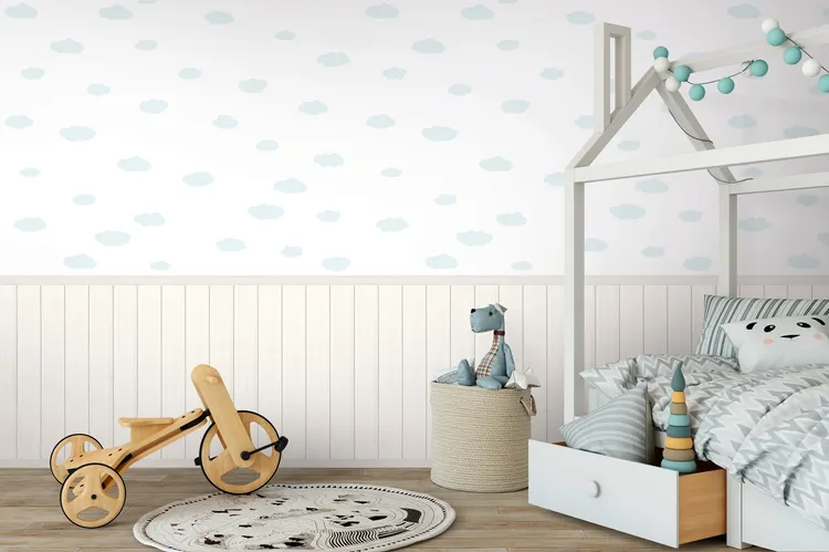 Unico - Carta da parato ripetibile con nuvole in diversi colori con boiserie. Dim. L1.59m x H2.80m