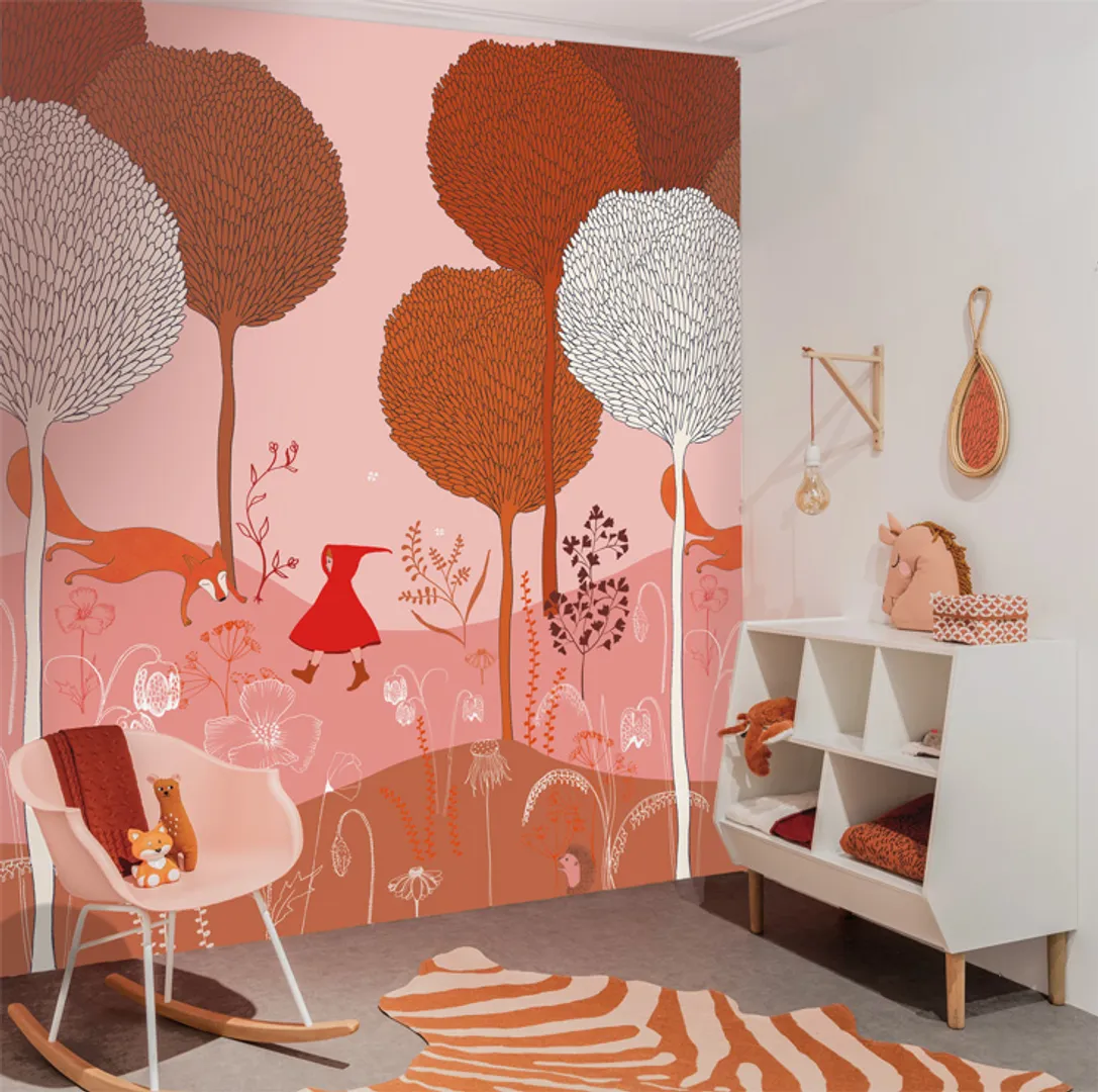 Fiaba - Parati Cappuccetto rosso per camere bambini. Dim. L2.00m x H2.80m. Due colorazioni
