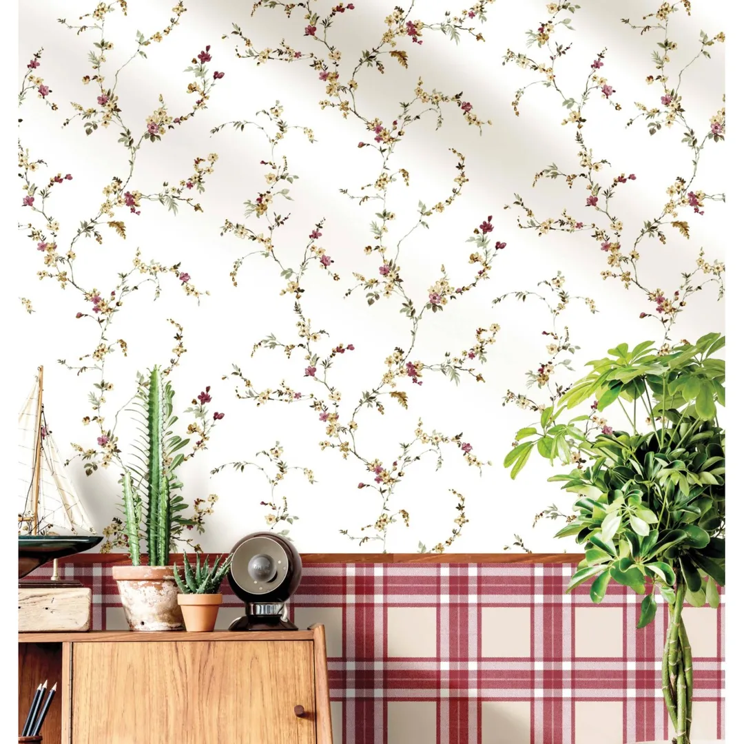 Blooming Garden - Carta da parato con fiori rampicanti su trama effetto tessuto. Stile Shabby chic, country
